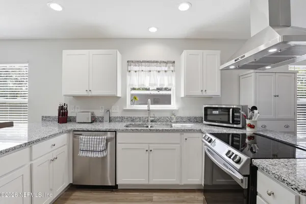 $299,900 | 1506 Southeast 4th Avenue, Melrose, FL 32666