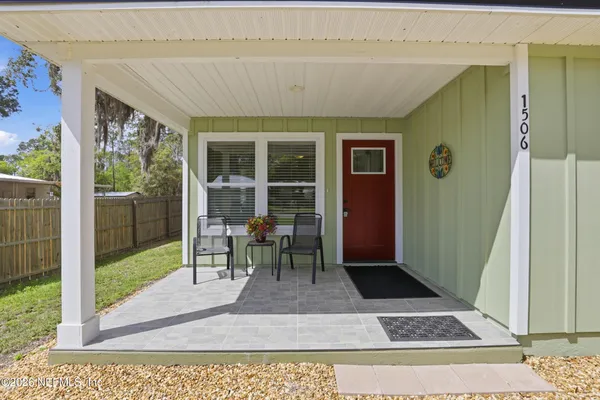 $299,900 | 1506 Southeast 4th Avenue, Melrose, FL 32666