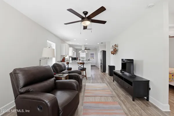$299,900 | 1506 Southeast 4th Avenue, Melrose, FL 32666