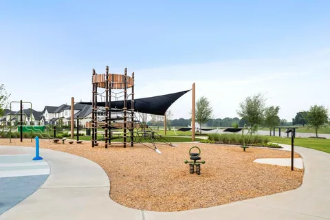 a building view with outdoor space