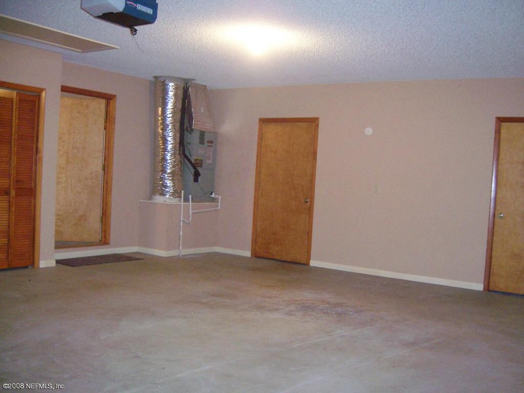 621 Cousintown Road Interlachen, FL 32148 - Photo 17 of 18 GARAGE