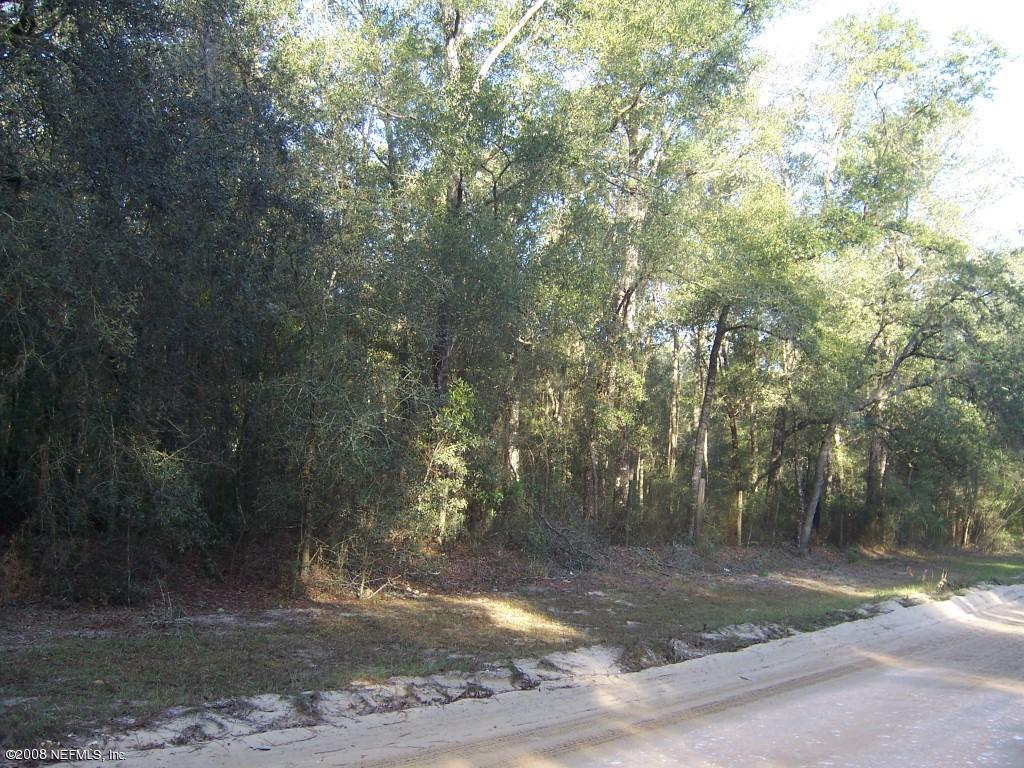 621 Cousintown Road Interlachen, FL 32148 - Photo 7 of 18 COUSIN TOWN ROAD FRONTAGE