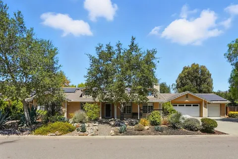 $775,000 | 23502 Bassett Way, Ramona, CA 92065