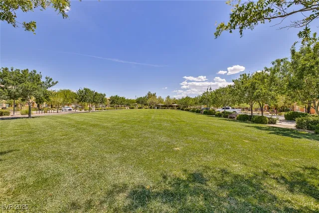 $679,990 | 1928 Canvas Edge Drive, Henderson, NV 89044