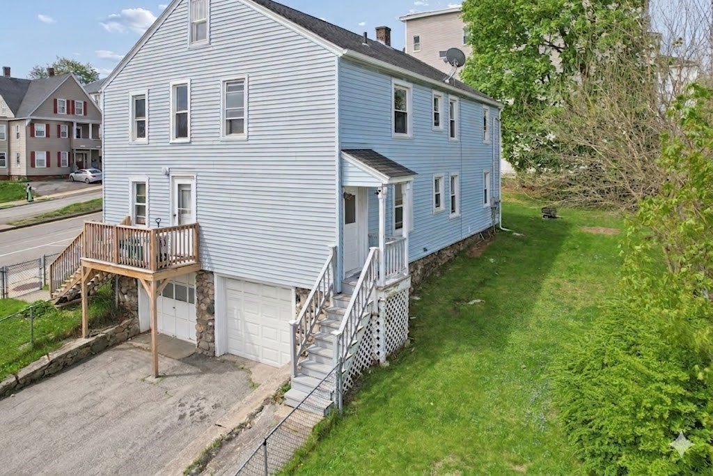 109 Hamilton Street Worcester, MA 01604 - Photo 4 of 31