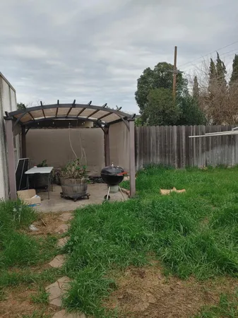 $430,000 | 2312 St James Place, Modesto, CA 95350