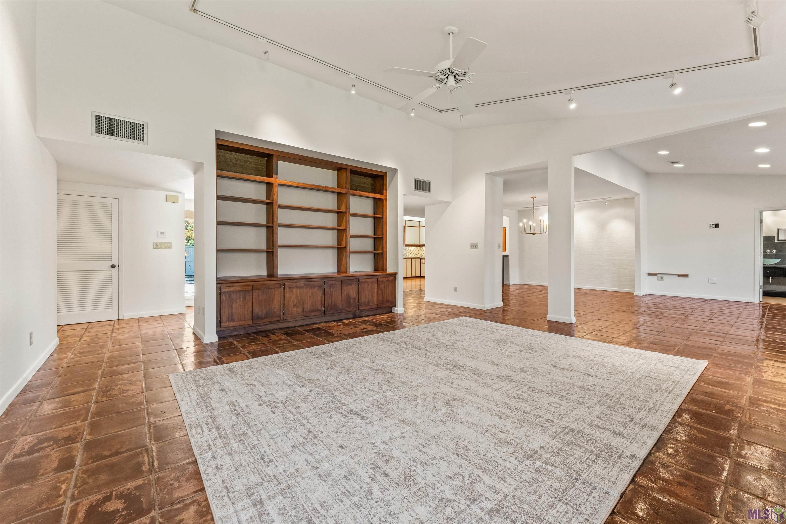 8138 Oakbrook Drive St. George, LA 70810 - Photo 11 of 39