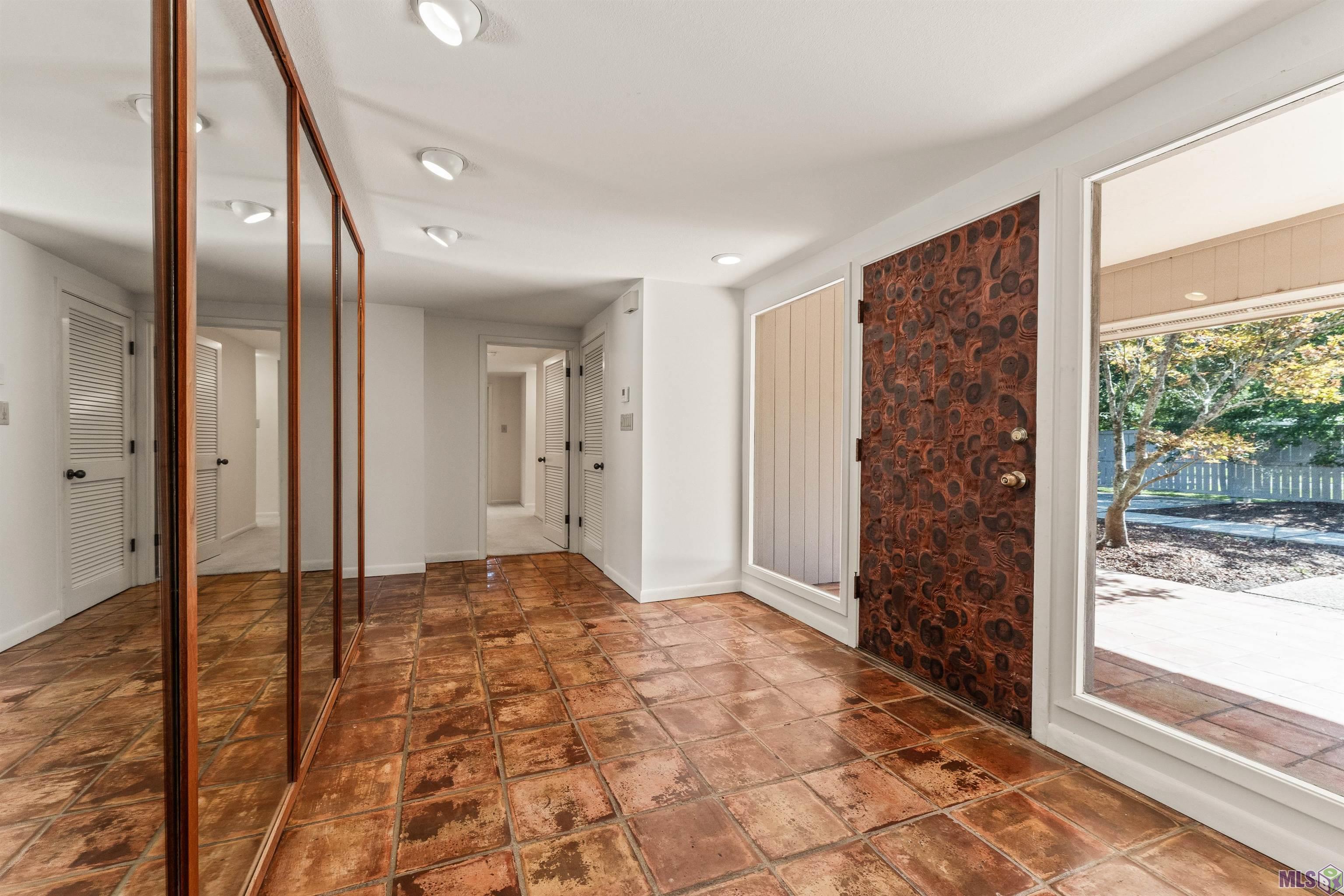 8138 Oakbrook Drive St. George, LA 70810 - Photo 7 of 39