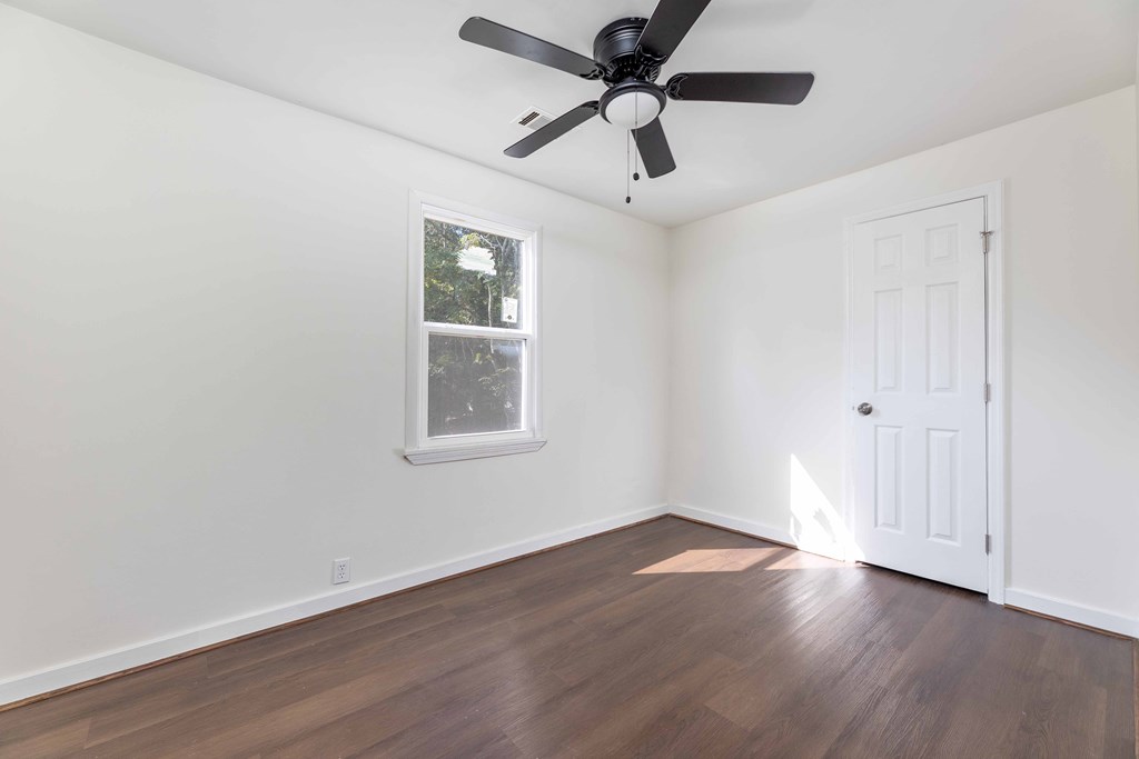 1430 Cloverdale Road Columbus, GA 31904 - Photo 16 of 36