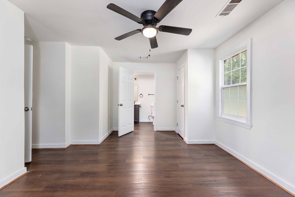 1430 Cloverdale Road Columbus, GA 31904 - Photo 17 of 36