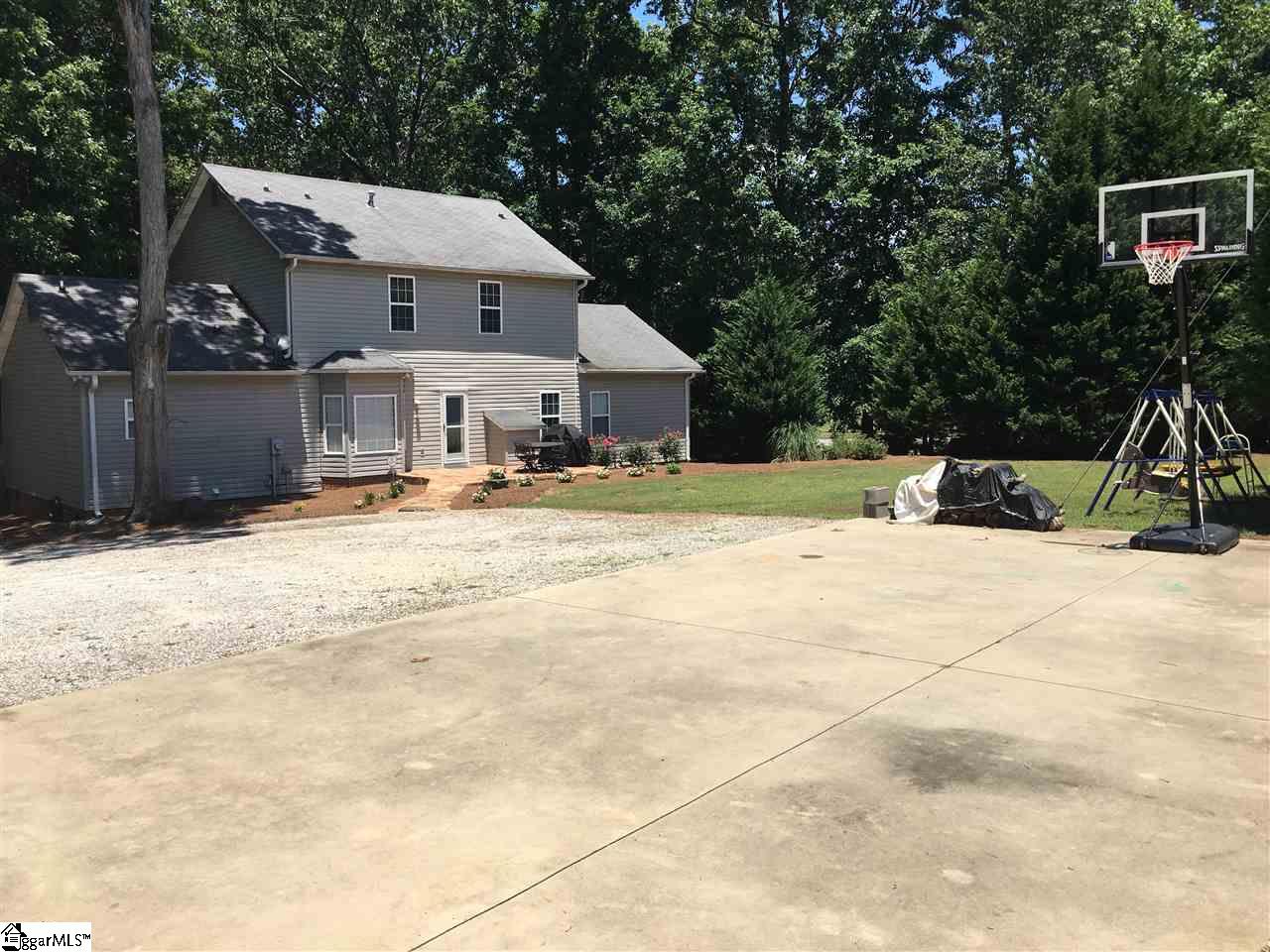 1107 Nash Mill Road Fountain Inn, SC 29644 - Photo 19 of 22