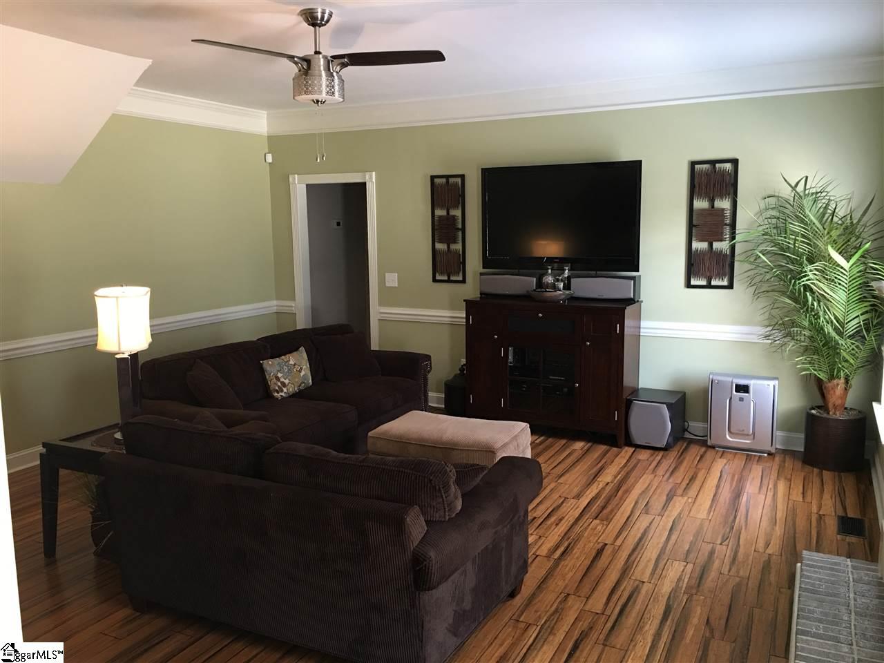 1107 Nash Mill Road Fountain Inn, SC 29644 - Photo 3 of 22