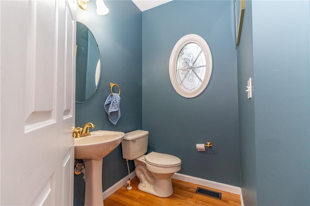 236 Edgewood Drive Beaver, PA 15009 - Photo 18 of 47