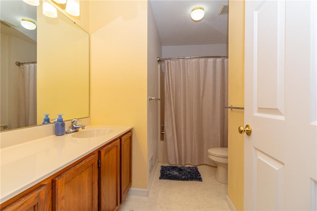 236 Edgewood Drive Beaver, PA 15009 - Photo 33 of 47