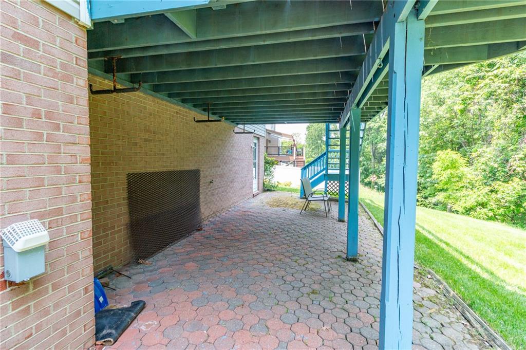 236 Edgewood Drive Beaver, PA 15009 - Photo 39 of 47