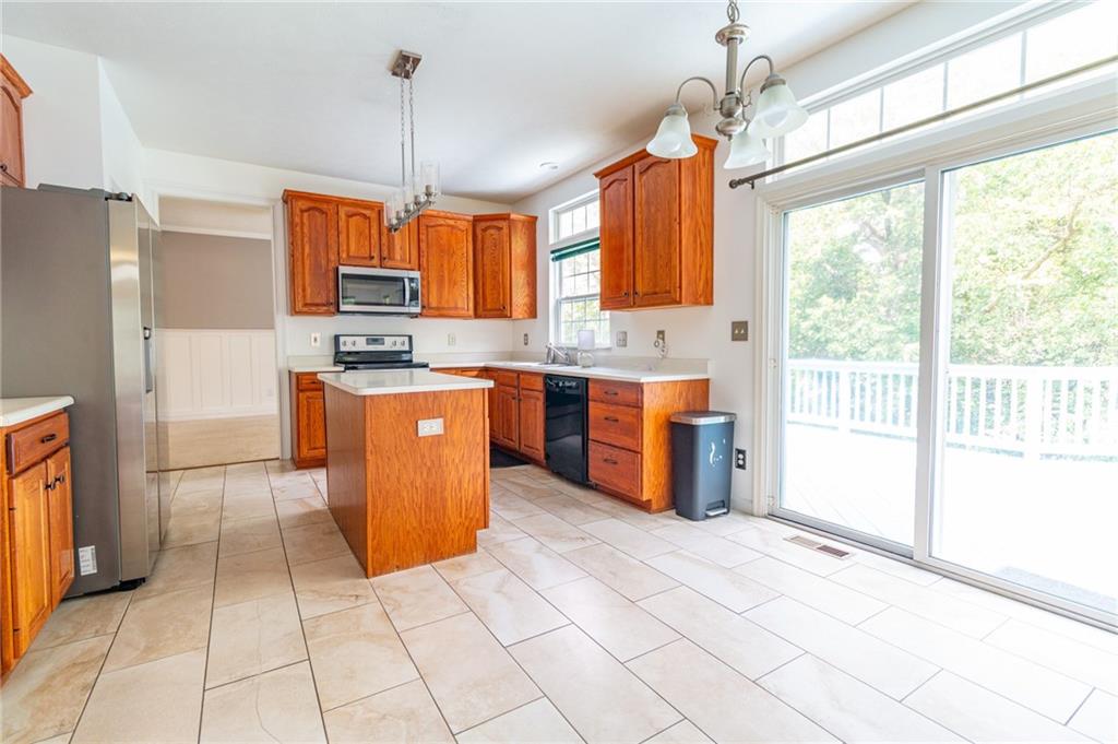 236 Edgewood Drive Beaver, PA 15009 - Photo 5 of 47