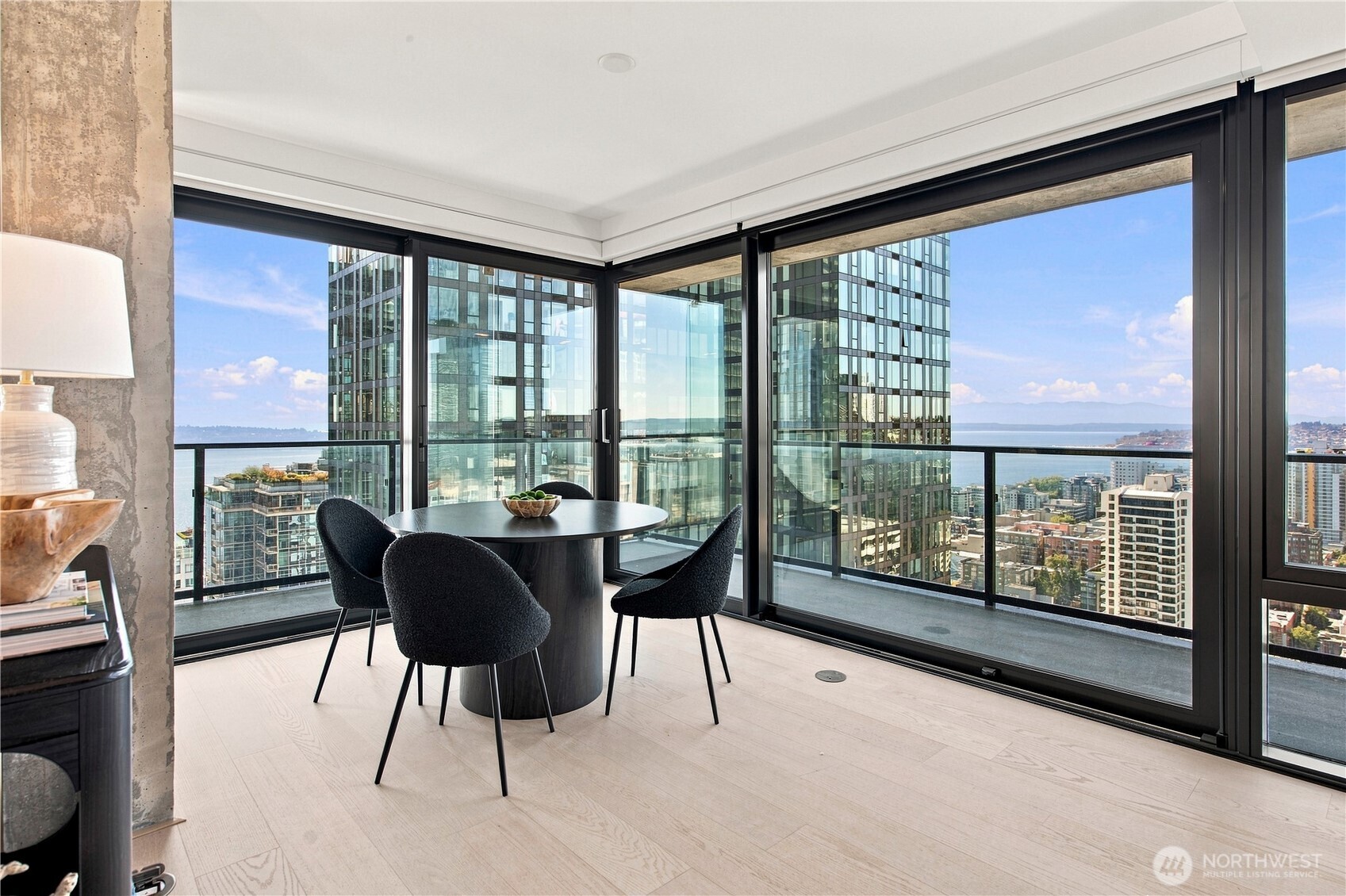 300 Virginia Street, Unit 2911 Seattle, WA 98101 - Photo 11 of 39 Gallery Image 11