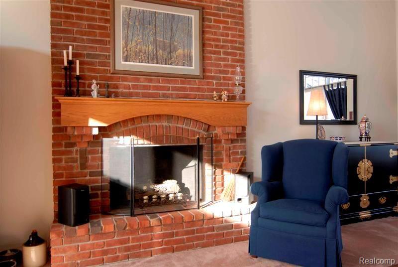 6941 Cranberry Lake Road Clarkston, MI 48348 - Photo 14 of 25 Cozy