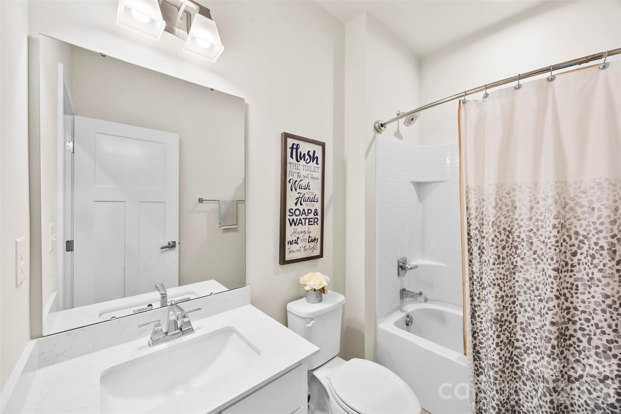 614 Crudent Road Tega Cay, SC 29708 - Photo 23 of 36