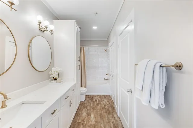 $305,000 | 821 Ralph McGill Boulevard Northeast, Unit 2405, Atlanta, GA 30306