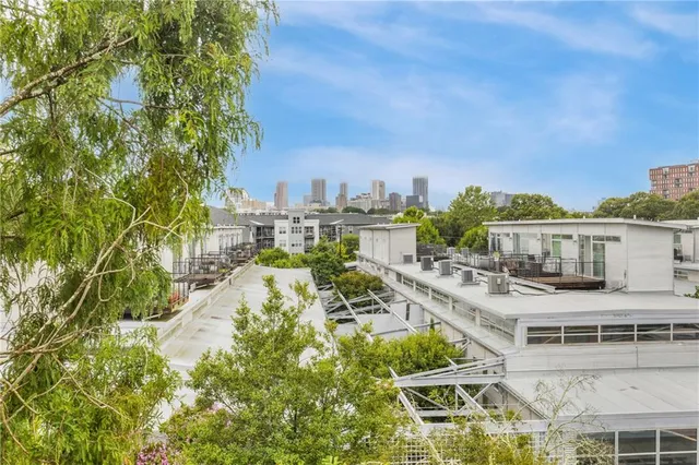 $305,000 | 821 Ralph McGill Boulevard Northeast, Unit 2405, Atlanta, GA 30306