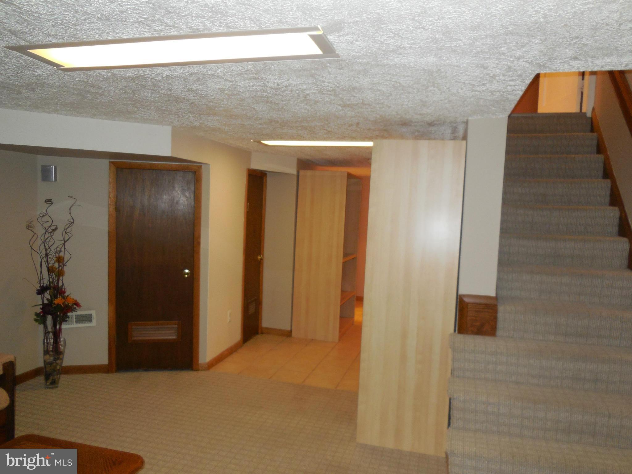 446 Grovethorn Road Baltimore, MD 21220 - Photo 16 of 25 a view of a hallway with entryway
