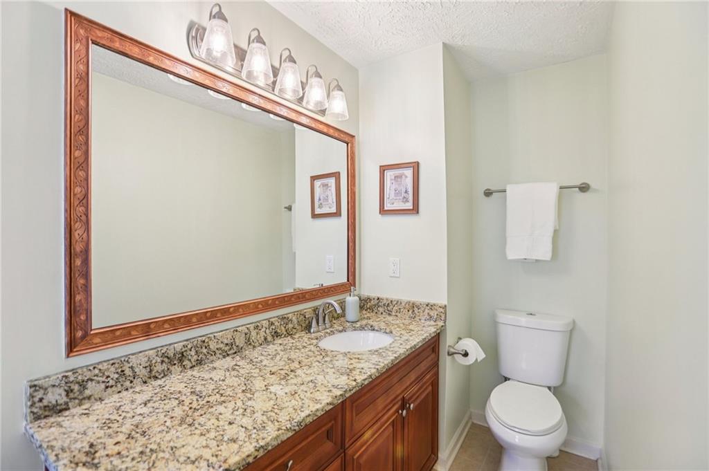 4166 Oakwood Way Duluth, GA 30096 - Photo 23 of 46