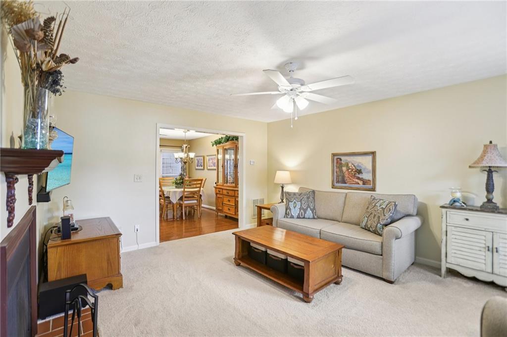 4166 Oakwood Way Duluth, GA 30096 - Photo 5 of 46