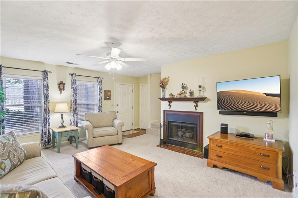 4166 Oakwood Way Duluth, GA 30096 - Photo 7 of 46