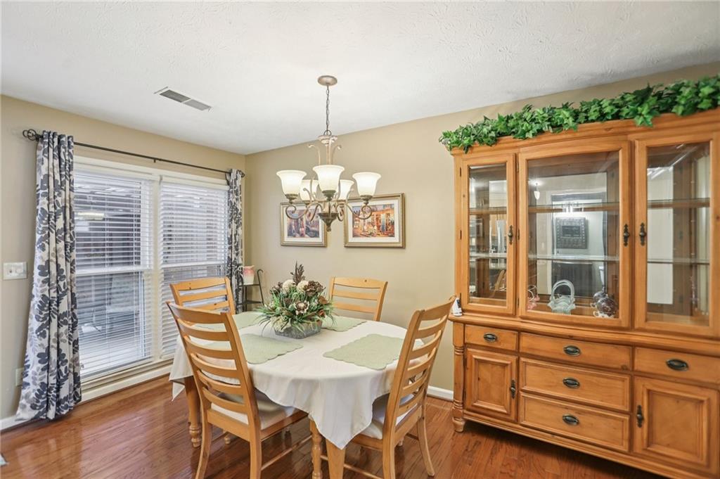 4166 Oakwood Way Duluth, GA 30096 - Photo 10 of 46