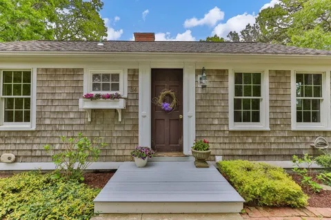 $849,000 | 34 Featherbed Lane, Brewster, MA 02631