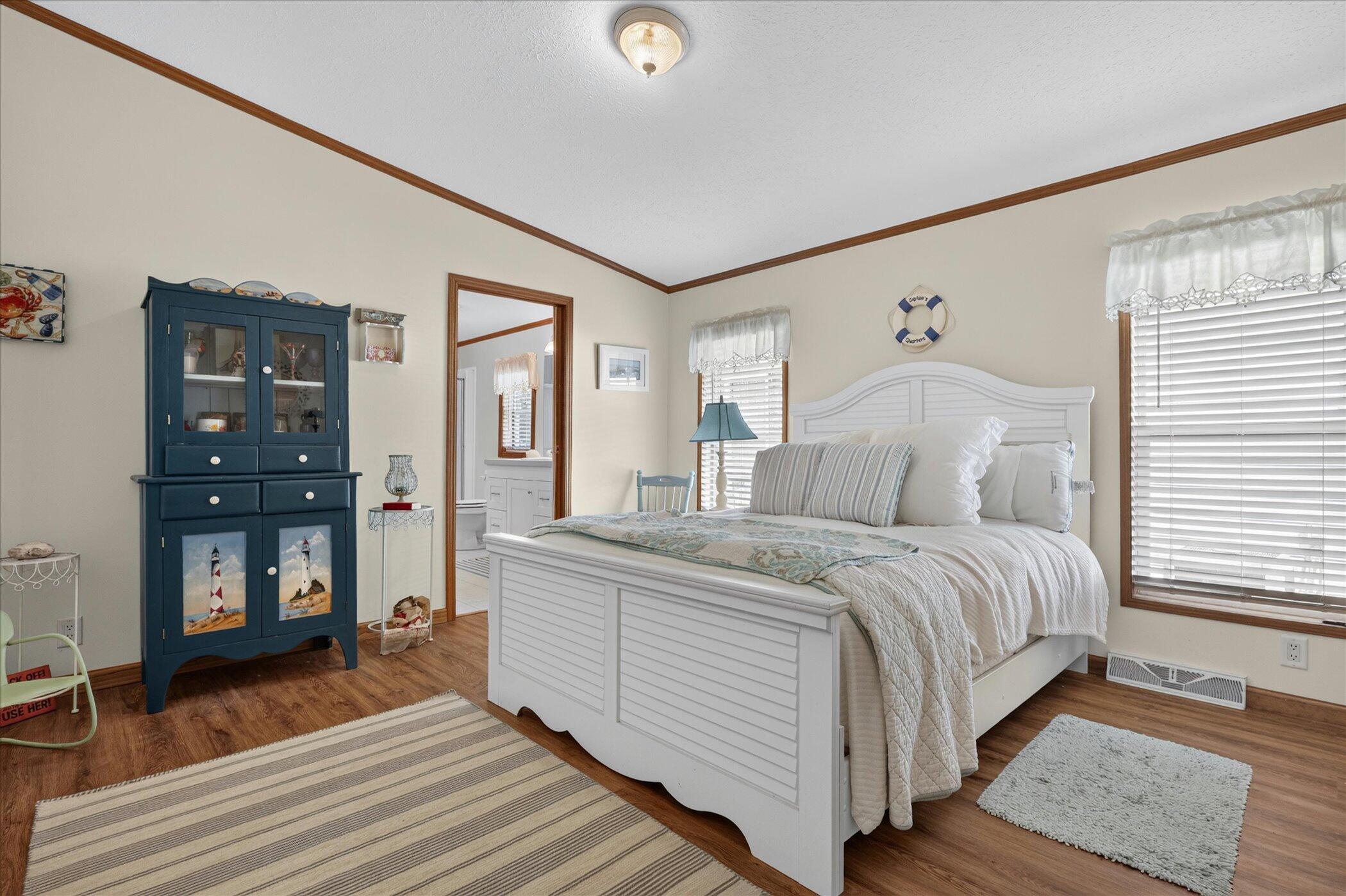 8000 Warren Woods Road, Unit 100 Three Oaks, MI 49128 - Photo 23 of 34 23-8000-Warren-Woods-Rd-100-WindowStill-