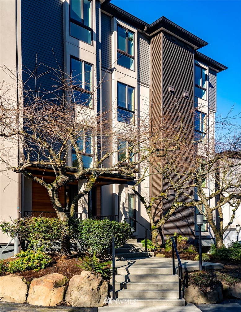 101 101st Avenue Southeast, Unit C402 Bellevue, WA 98004 - Photo 19 of 23
