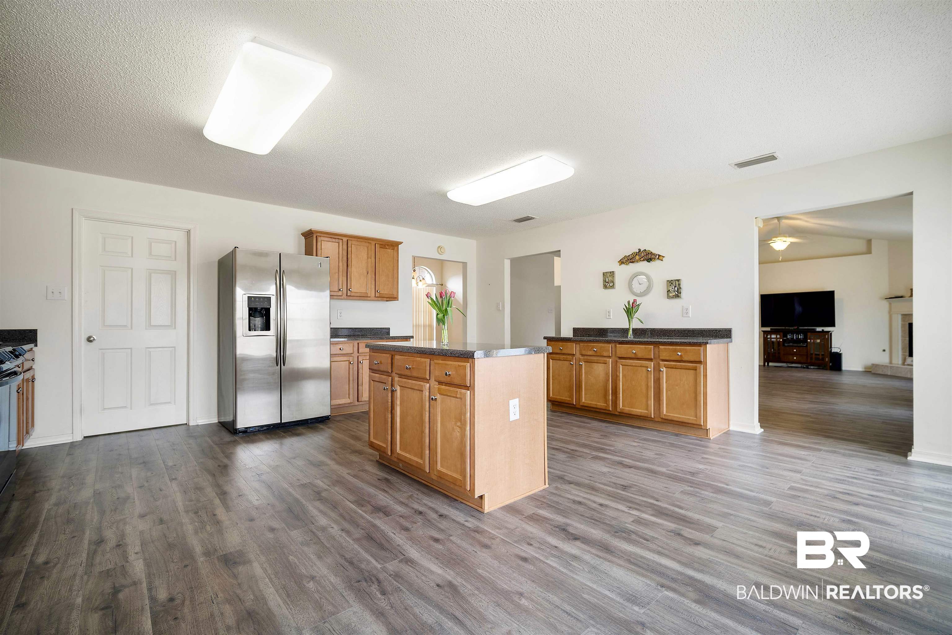 10692 Middle Oak Drive Mobile, AL 36695 - Photo 10 of 27 Kitchen