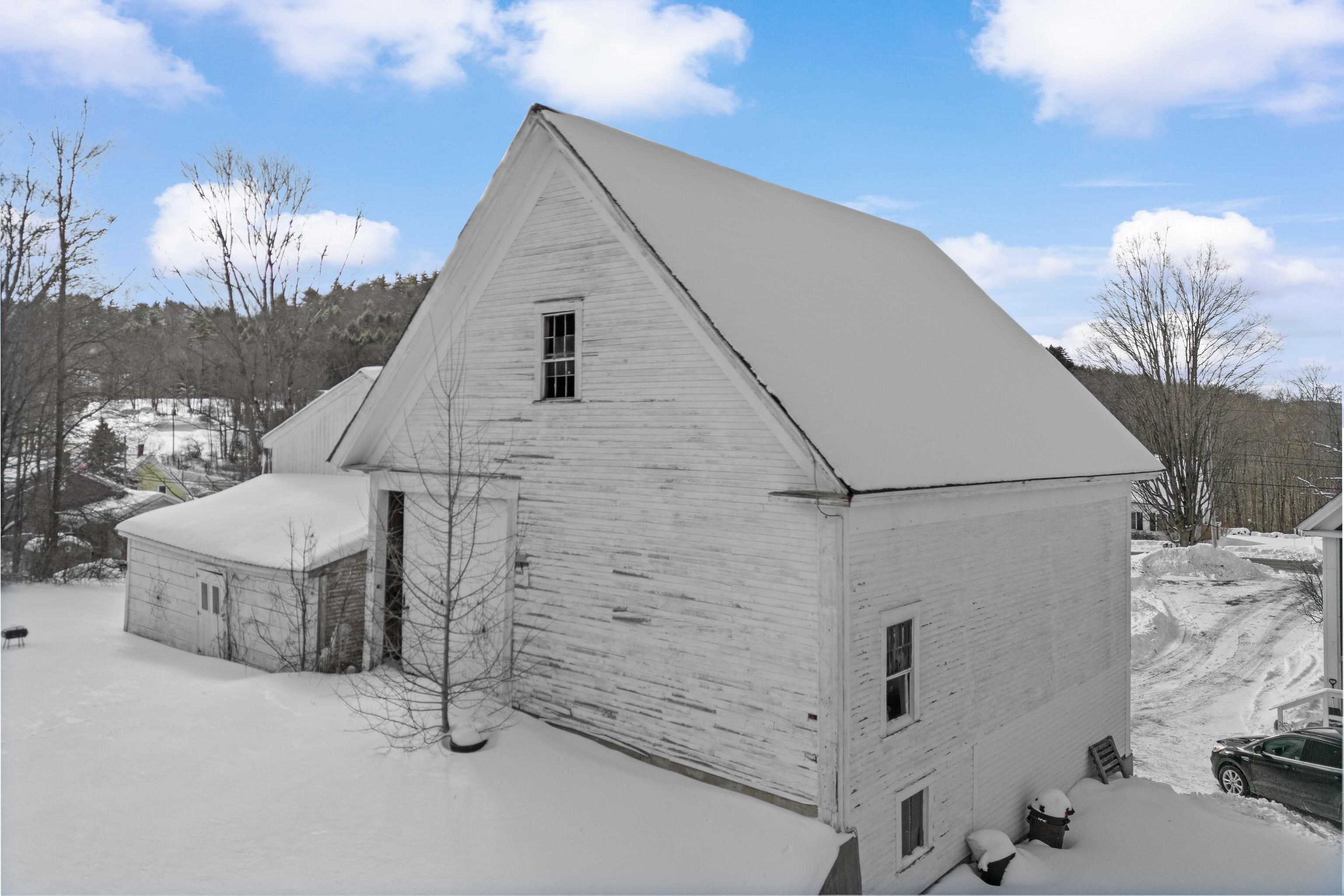 31 High Street Sunapee, NH 03782 - Photo 11 of 50