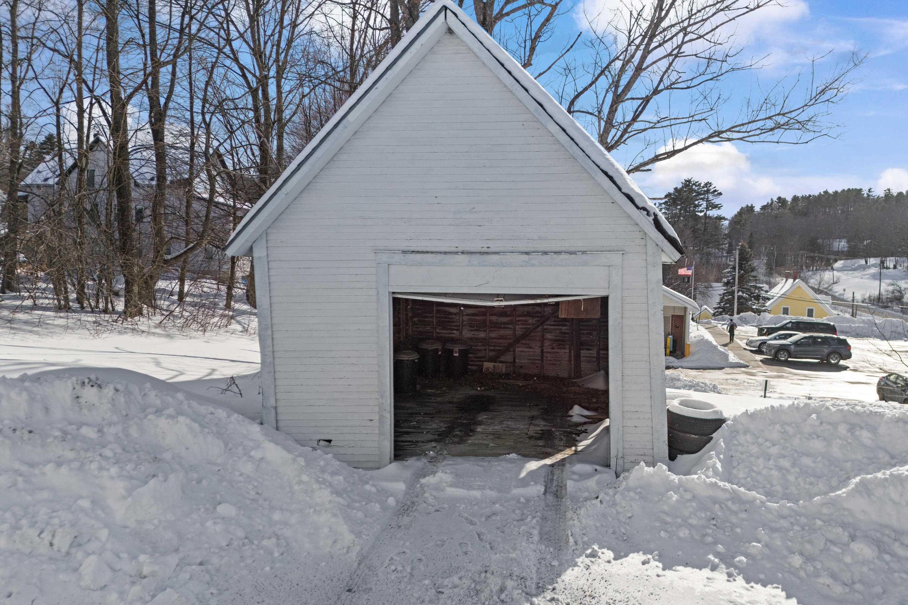 31 High Street Sunapee, NH 03782 - Photo 16 of 50