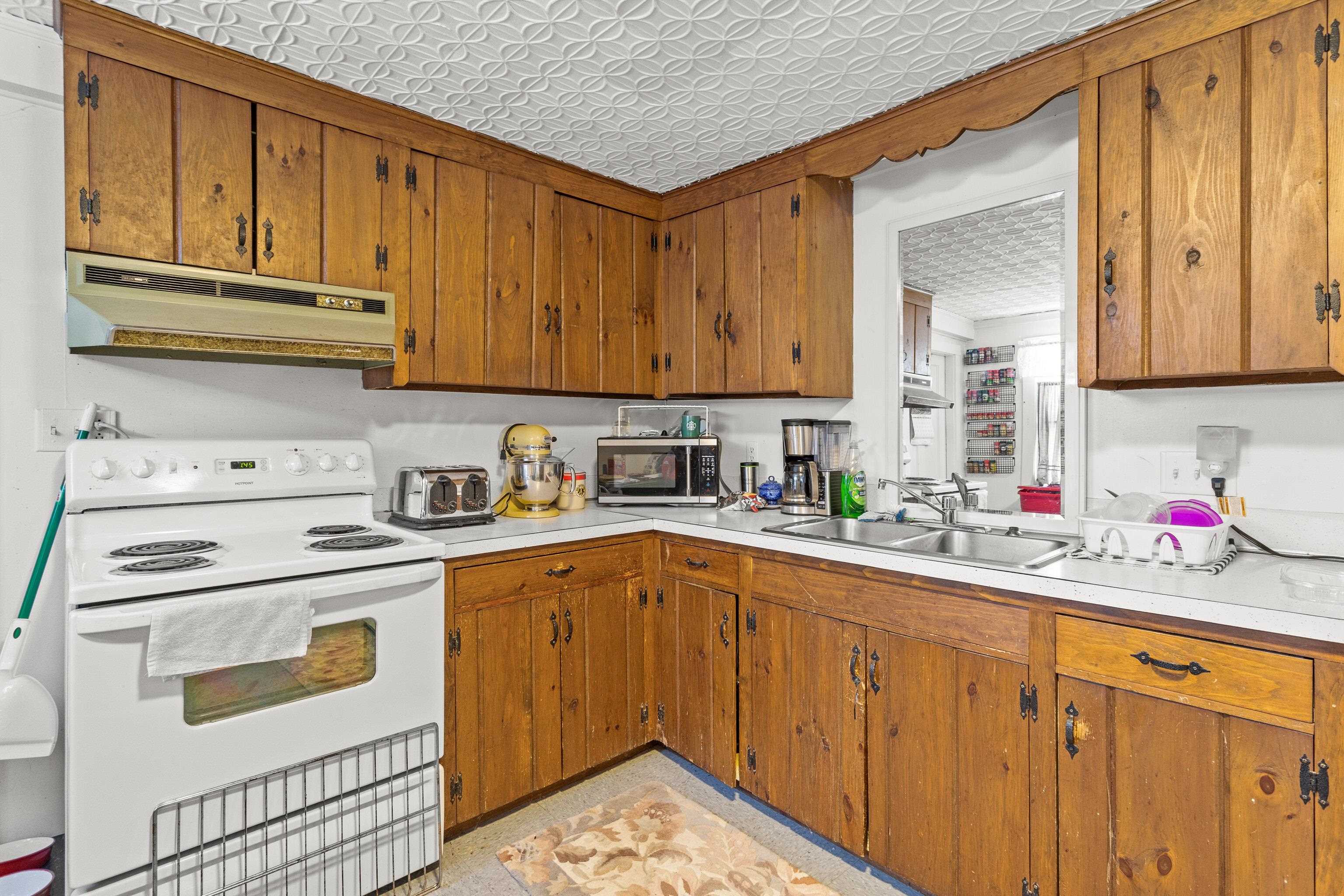 31 High Street Sunapee, NH 03782 - Photo 34 of 50