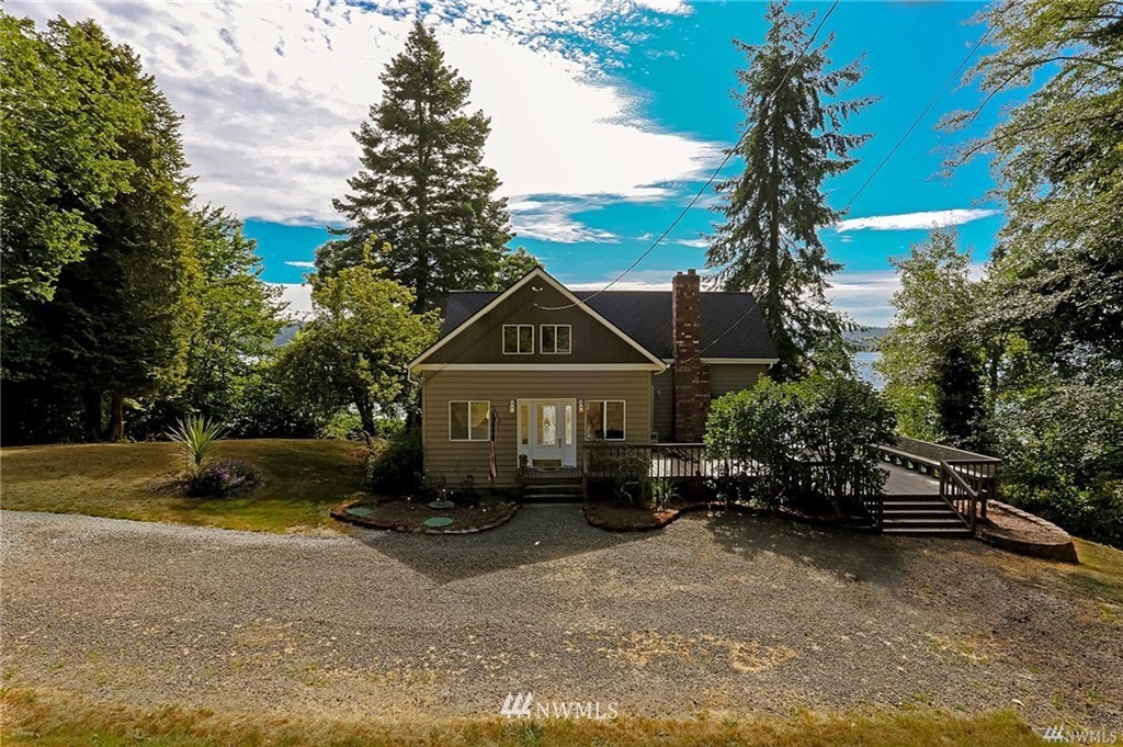 10631 Southeast Cisco Road Port Orchard, WA 98367 - Photo 2 of 25 Gallery Image 2