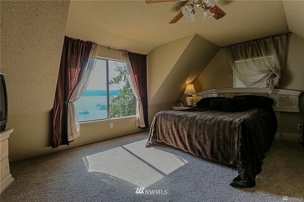 10631 Southeast Cisco Road Port Orchard, WA 98367 - Photo 15 of 25 Gallery Image 15