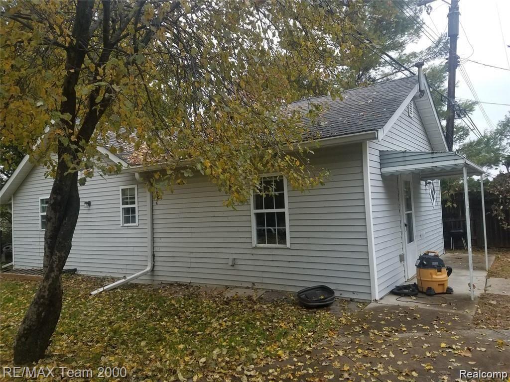 6549 Old Haggerty Road Canton, MI 48187 - Photo 2 of 8