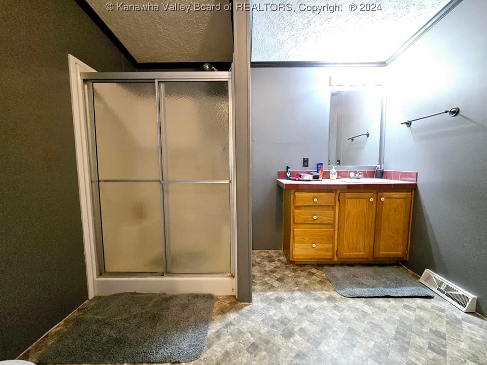 24 Dans Branch Road Williamson, WV 25661 - Photo 28 of 36 Gallery Image 28