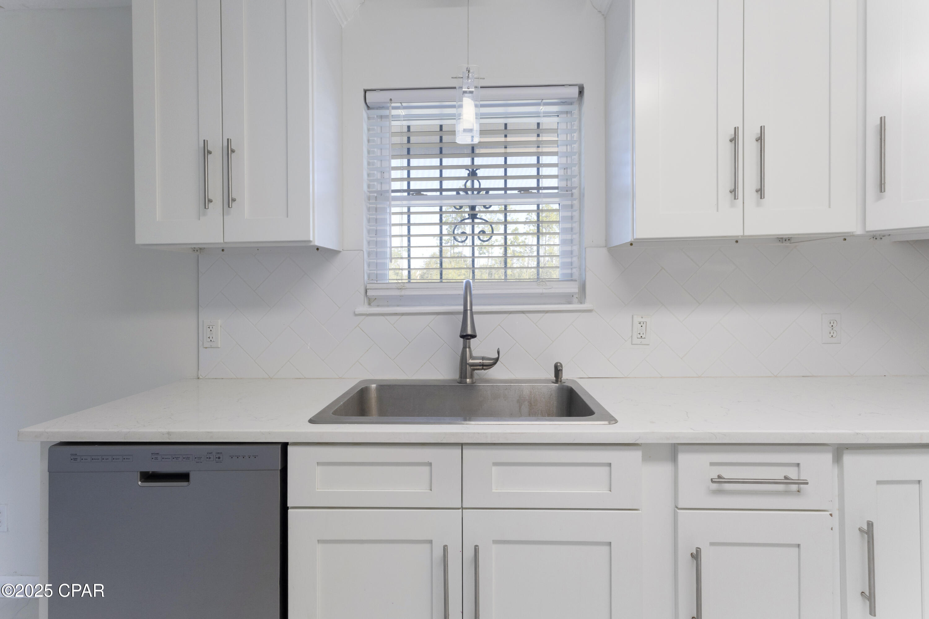 6742 Greenfield Road Youngstown, FL 32466 - Photo 4 of 22