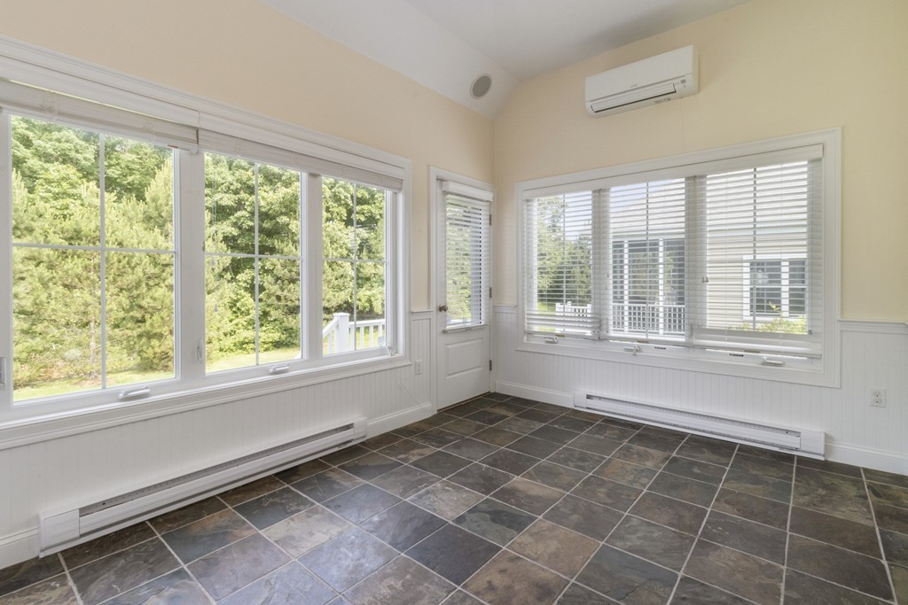 118 Grey Birch Road, Unit 118 Norfolk, MA 02056 - Photo 11 of 38 Gallery Image 11