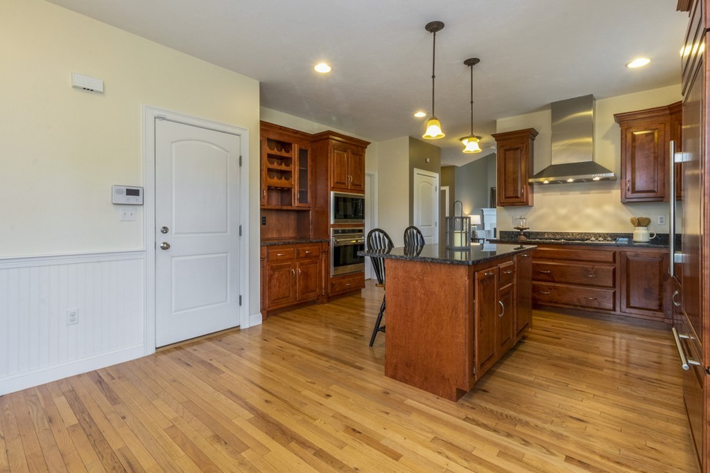 118 Grey Birch Road, Unit 118 Norfolk, MA 02056 - Photo 7 of 38 Gallery Image 7