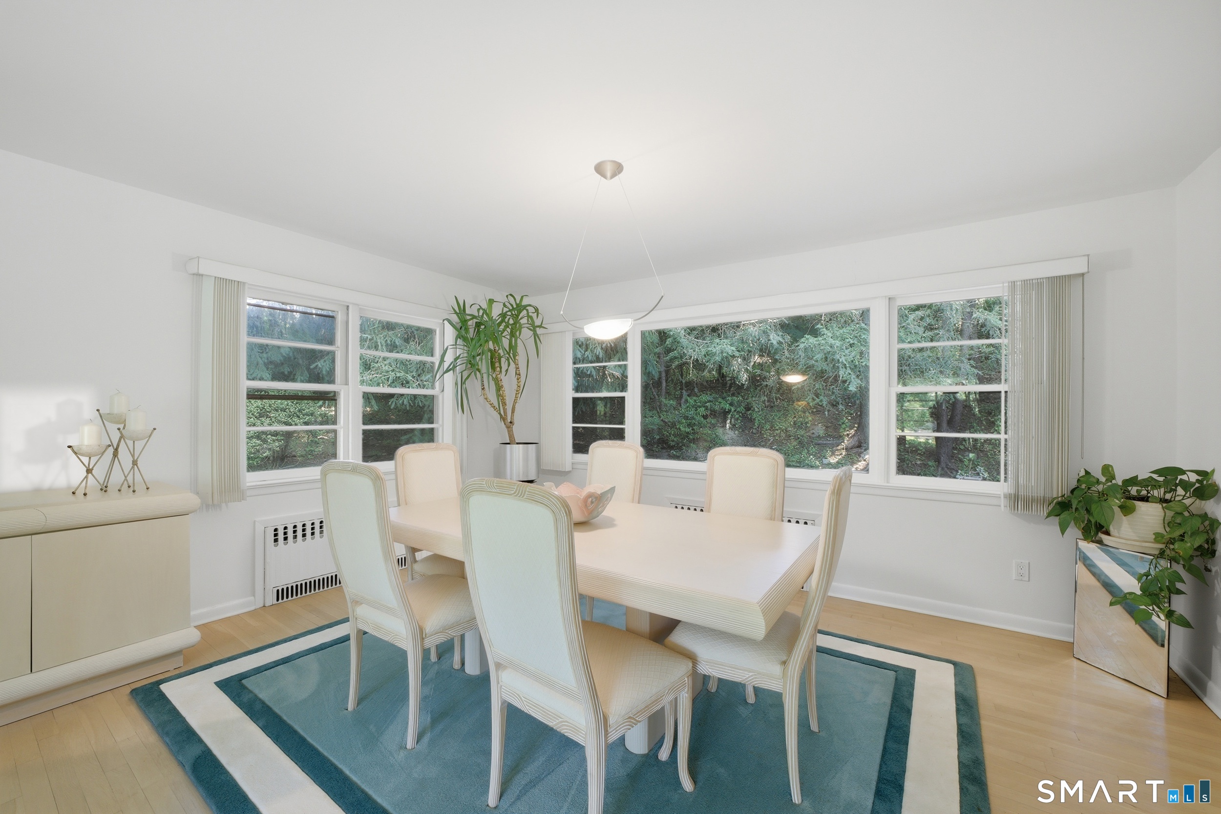 10 Joan Road Stamford, CT 06905 - Photo 7 of 33