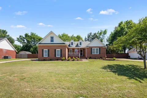 $485,000 | 206 Brentmeade Drive, Murfreesboro, TN 37130