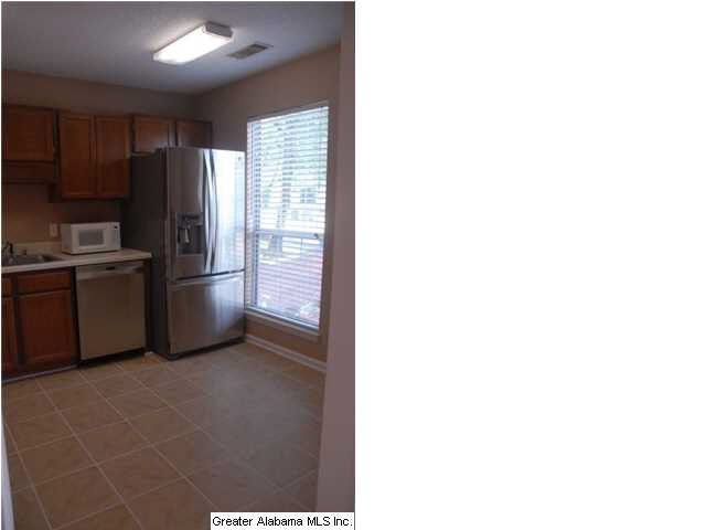 204 Ridge Park Circle Birmingham, AL 35216 - Photo 5 of 18