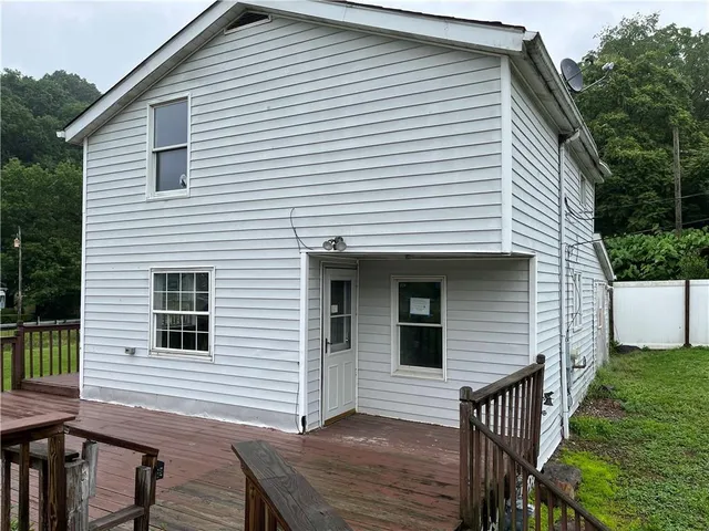 $48,000 | 402 North 10th Street, Apollo, PA 15613