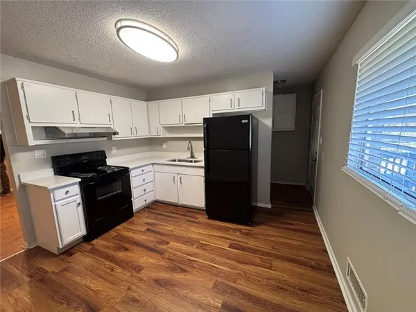 $1,690 | 8117 Attleboro Drive, Jonesboro, GA 30238