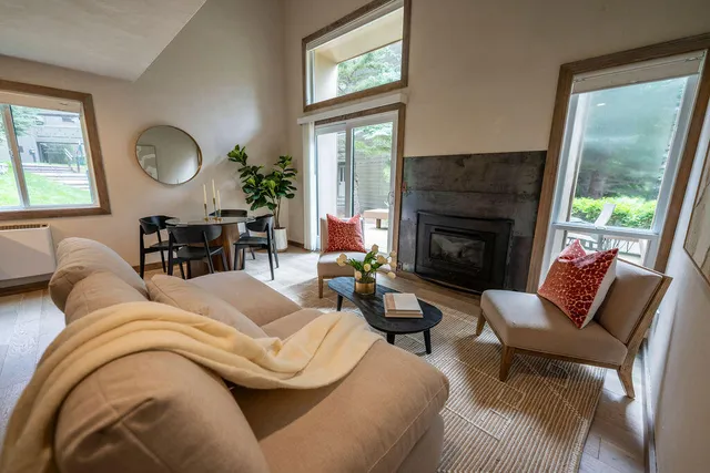 $799,000 | 2224 Bonne Vie Condo Road, Sun Valley, ID 83353